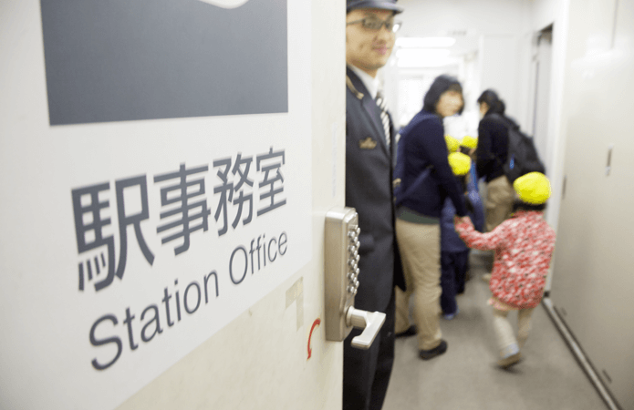 駅長室の中も特別に見学させてもらいました!