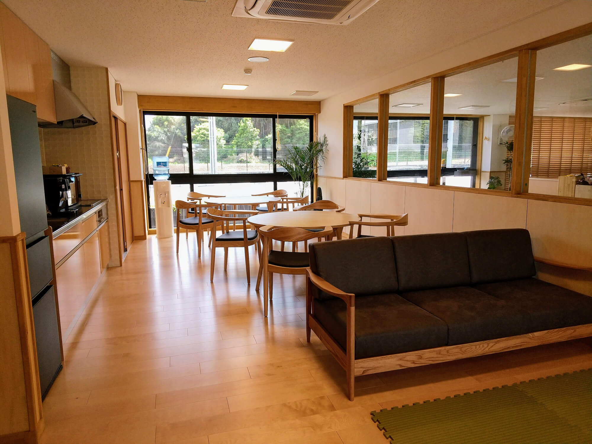 子育て支援センター「ちきんえっぐ」「TSUMUGI CAFE」