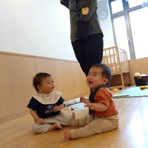 新聞紙遊び