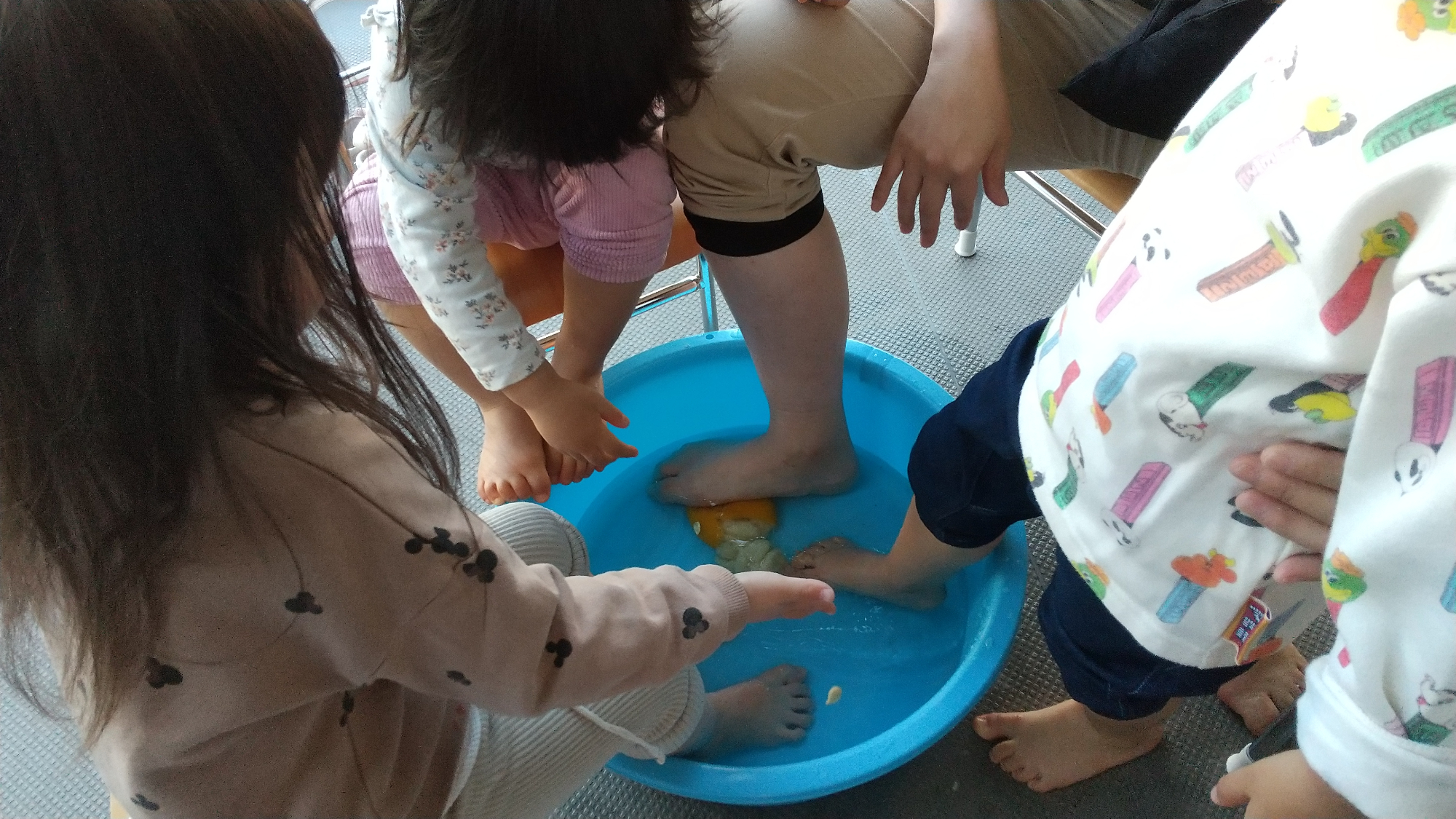 ゆずの足湯