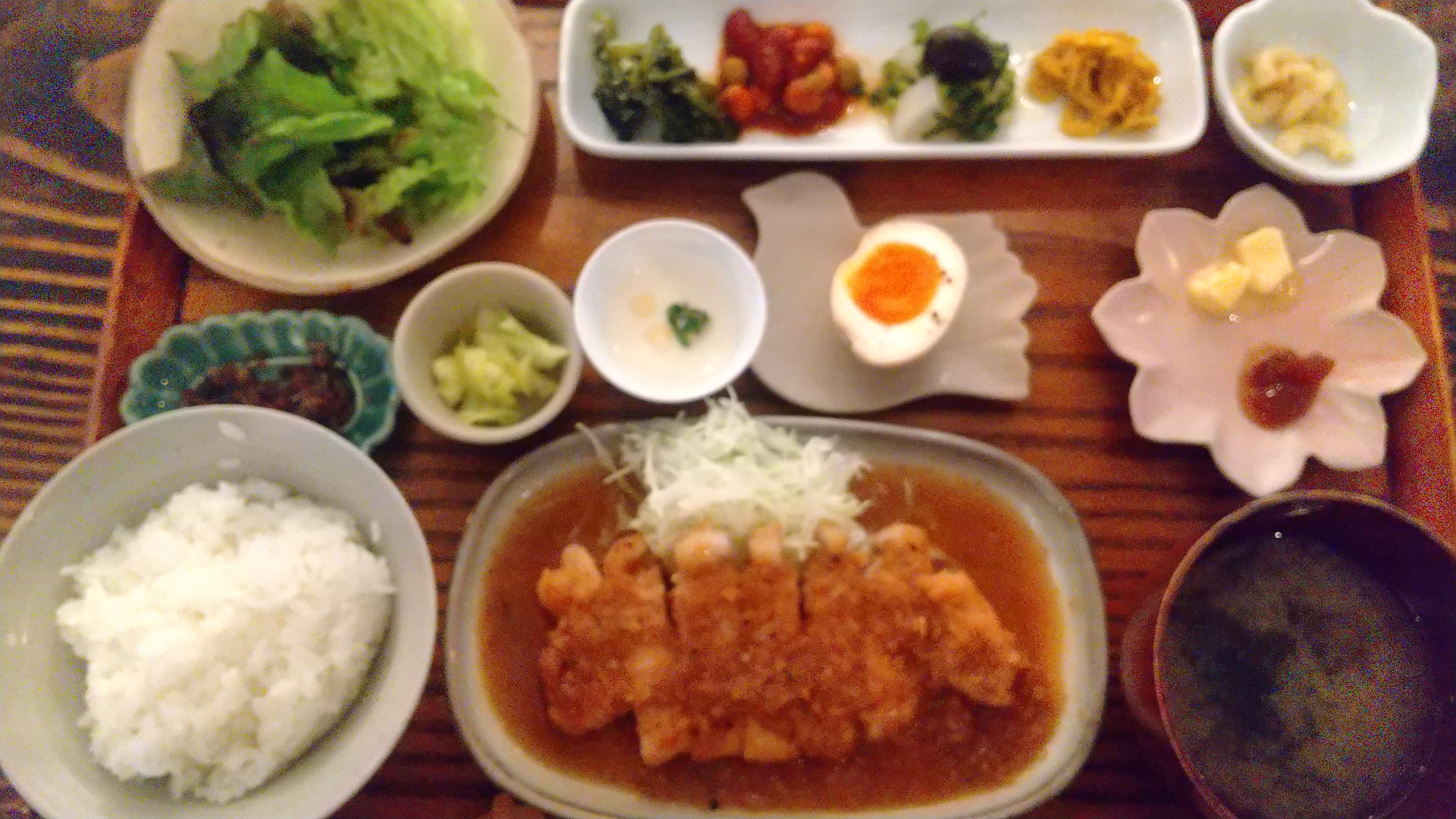 ポロリ食堂のランチ