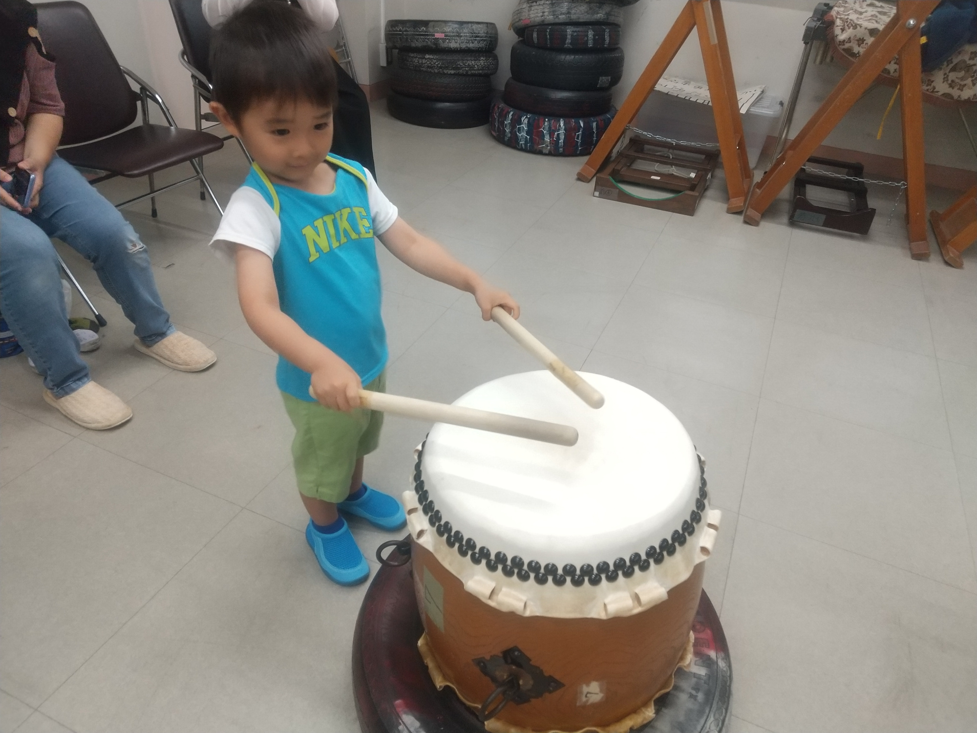 和太鼓を練習する子どもたちの様子3