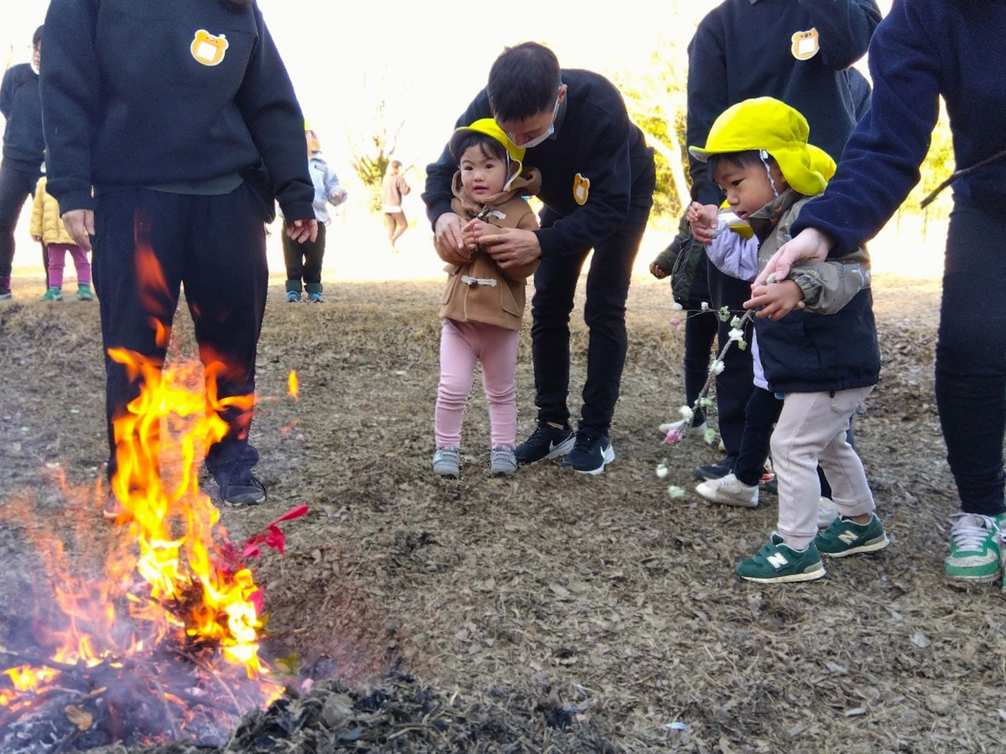 「どんど焼き」の様子