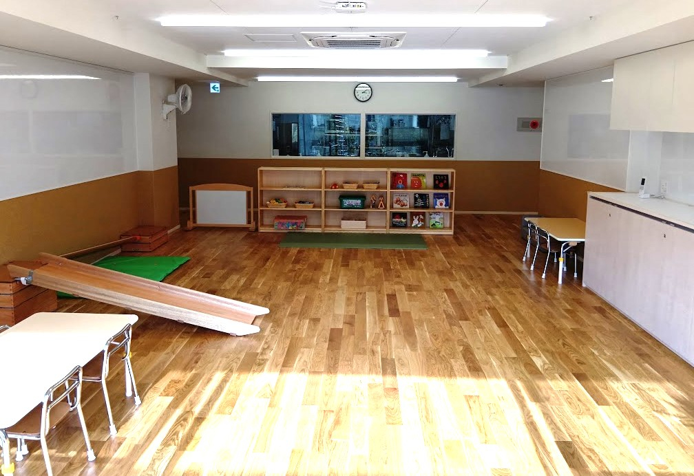 部屋の内観