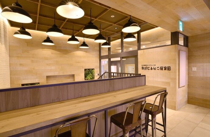 発達支援つむぎエントランス