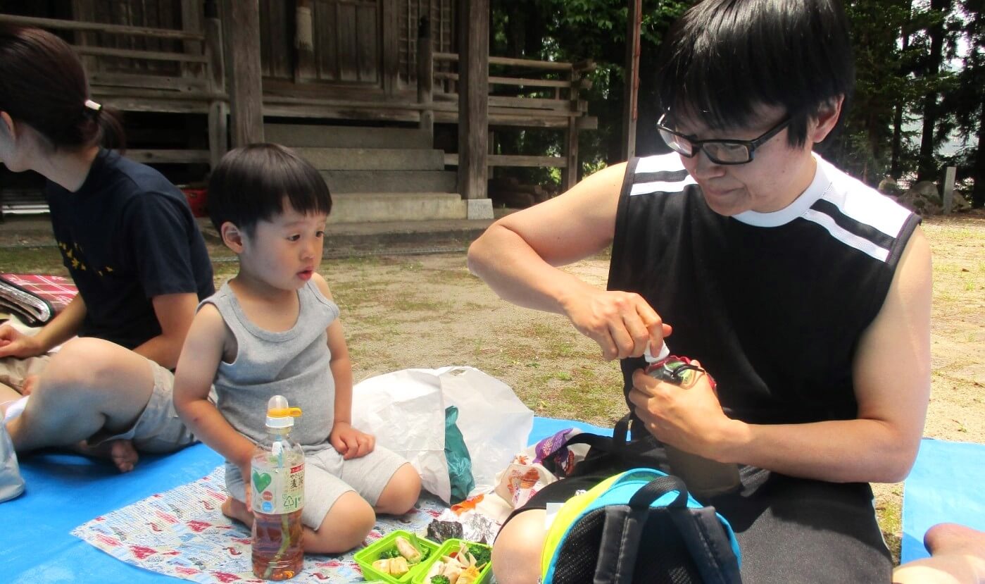 田植え前の昼食