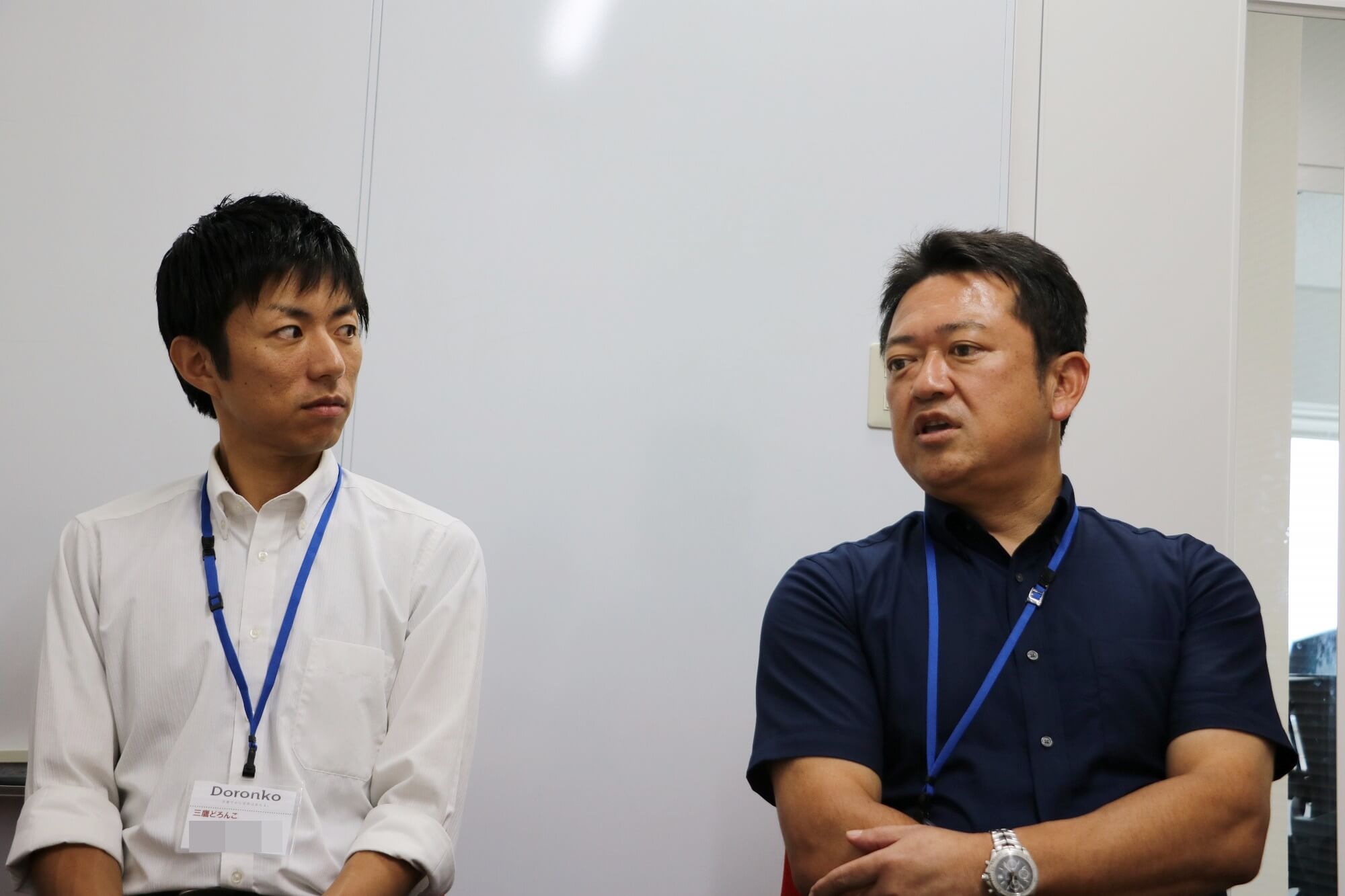 左:NPO出身の鈴木園長 右:教師出身の安井園長