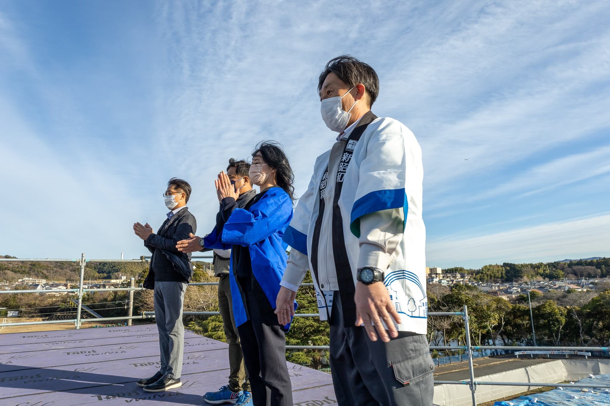 完成まで無事を祈願します