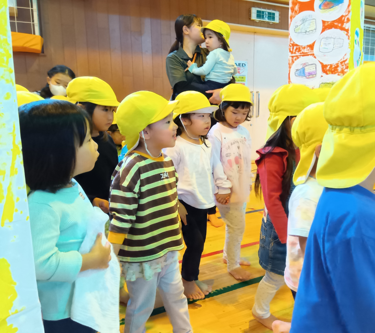 体育館での運動会