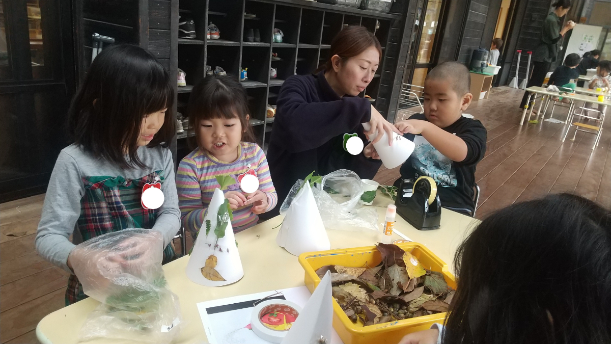 自然物で帽子を作る