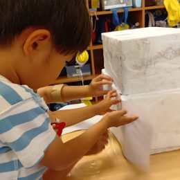 発達支援つむぎ 海老名「おみこしづくり」