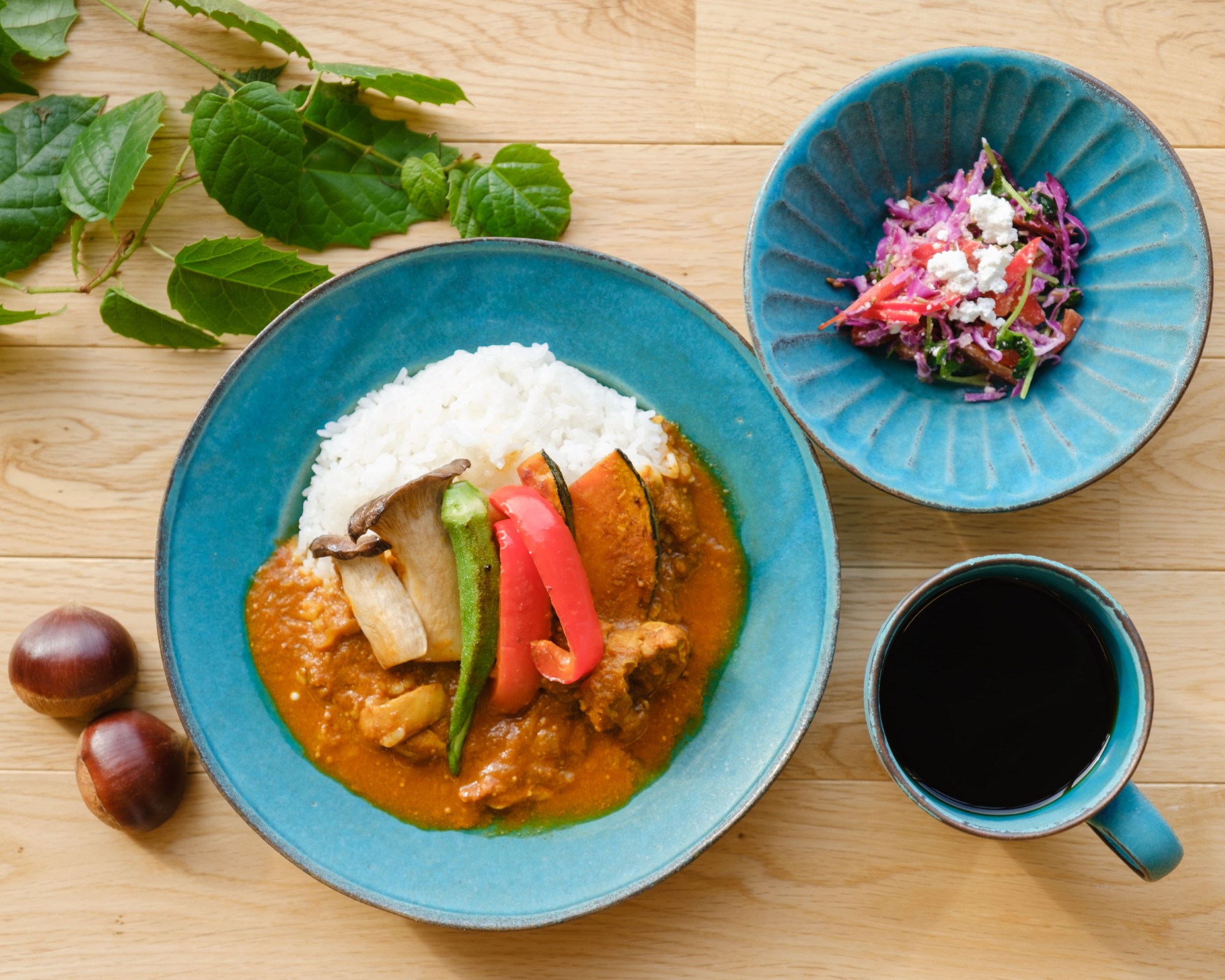 カフェで提供するスパイスカリー