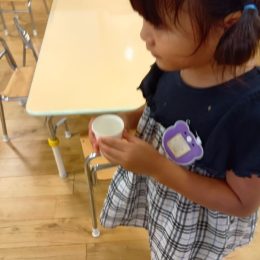 発達支援つむぎ 海老名「梅ジャム・ジュース作り」