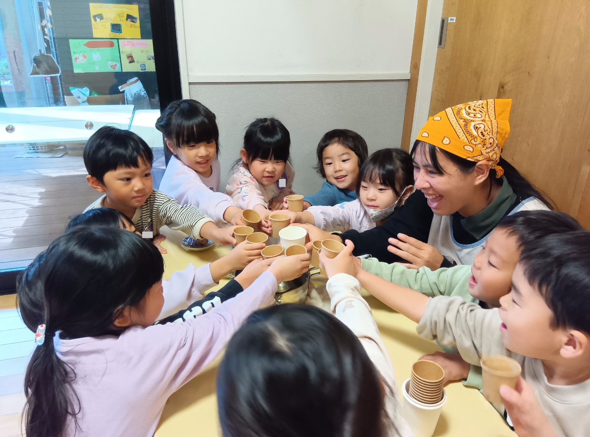 だしで乾杯する