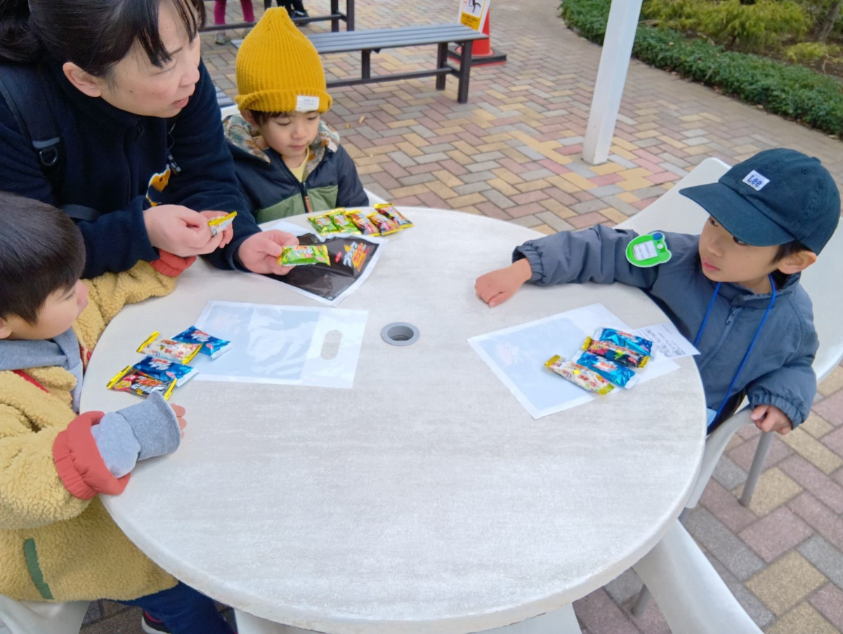 ブラックサンダーを分ける