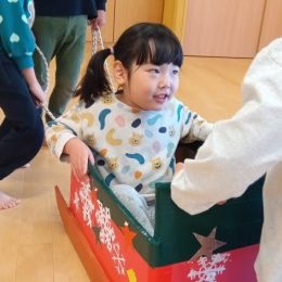 子ども発達支援センターつむぎ 東大和「音楽で季節の移り変わりを楽しむ」