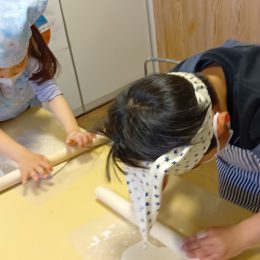 発達支援つむぎ 目白「毎年恒例うどん作り」