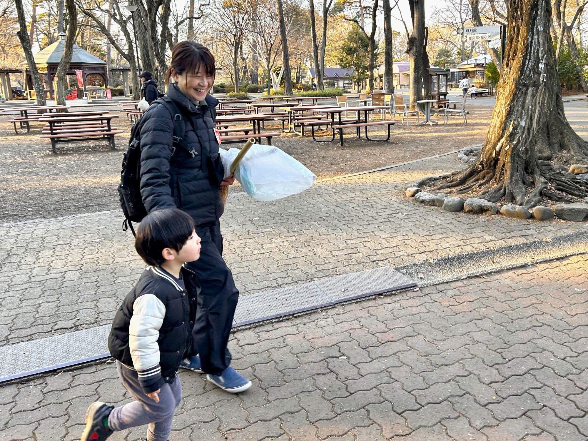 支援中の三浦施設長