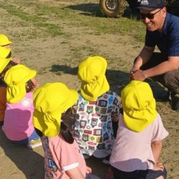 発達支援つむぎ 見附「３年目の田植え」