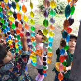 発達支援つむぎ 袖ケ浦「神社の水彩のれん」