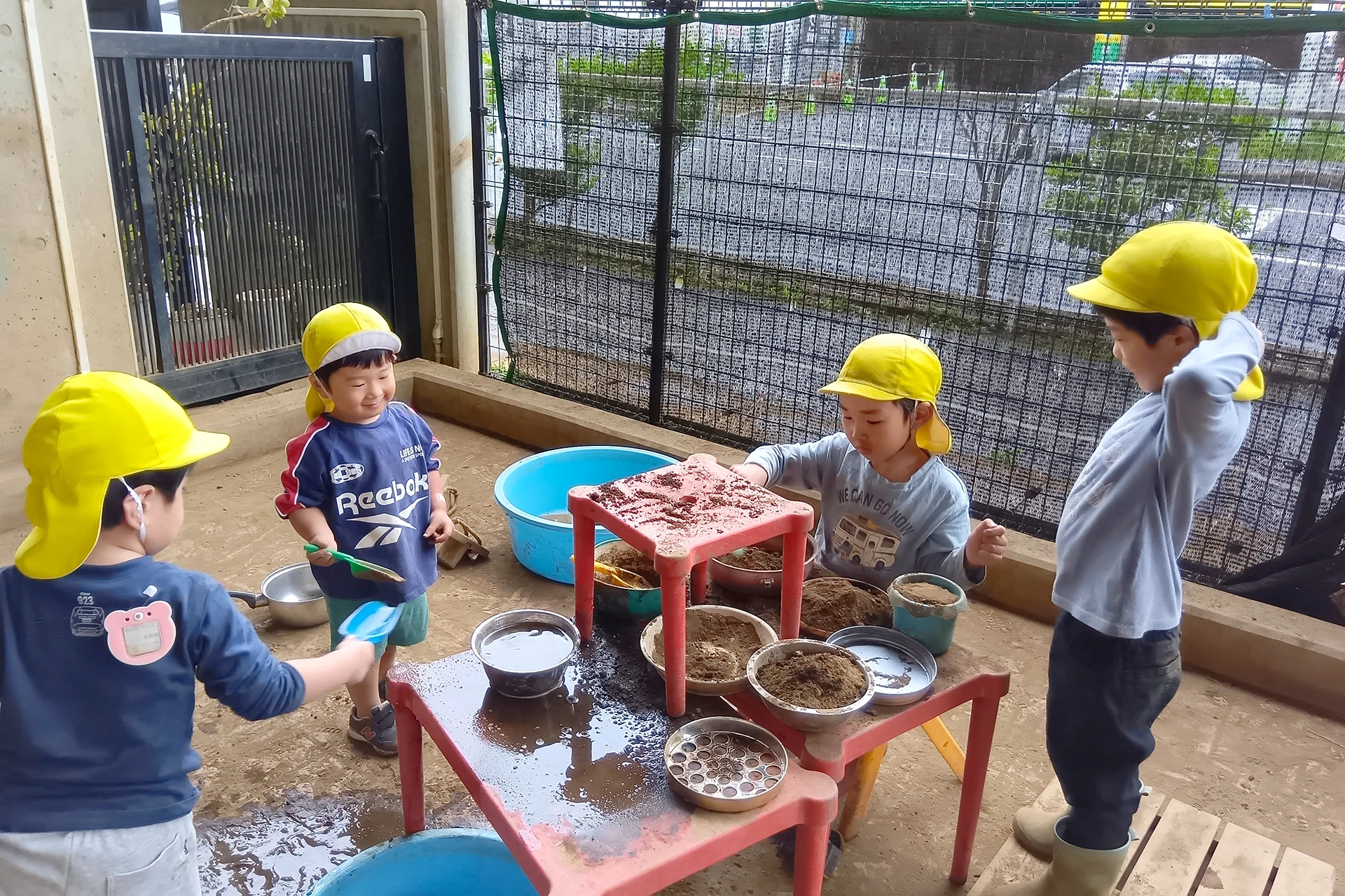 市川どろんこ保育園 活動写真