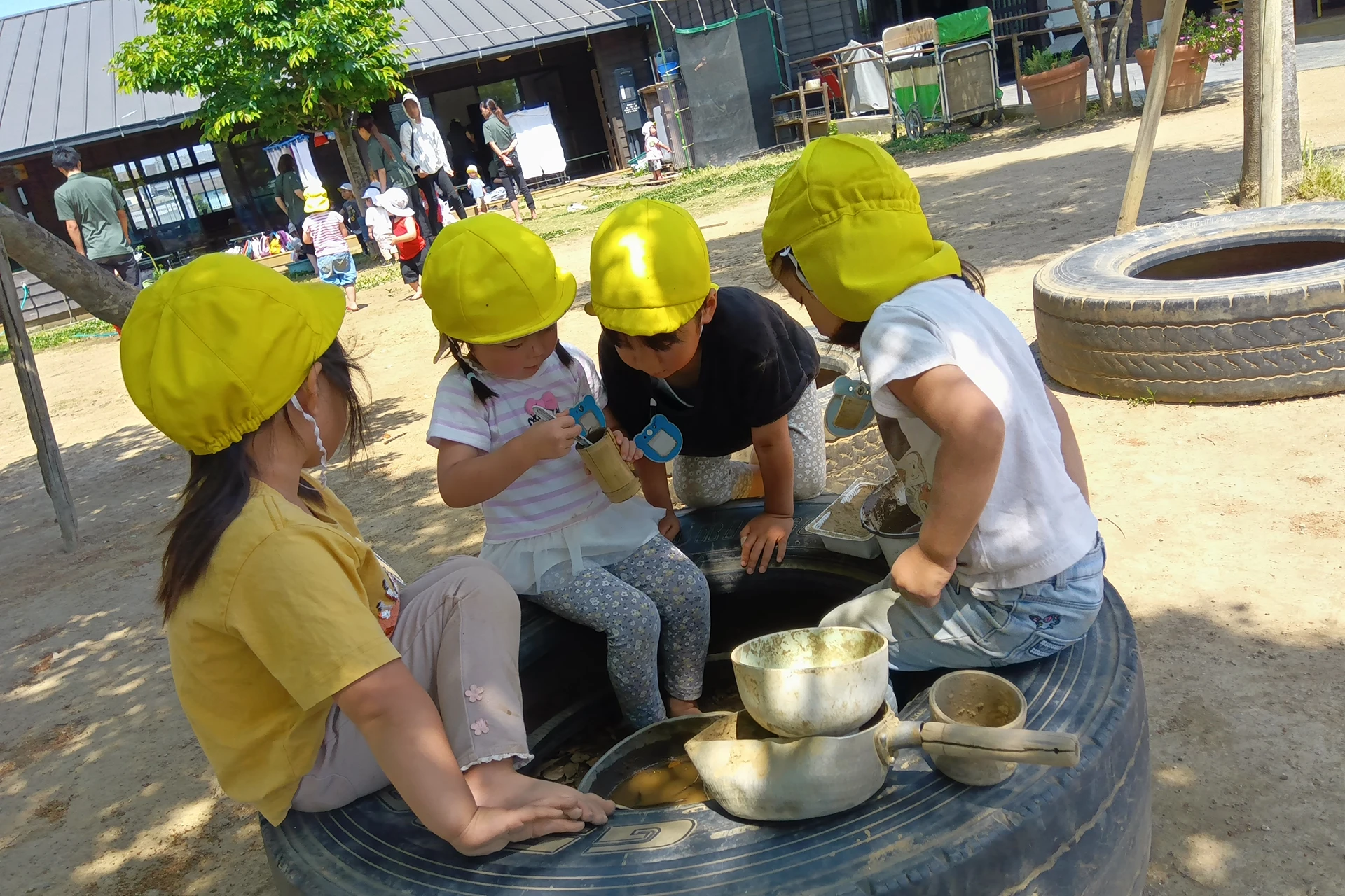 越谷どろんこ保育園 活動写真