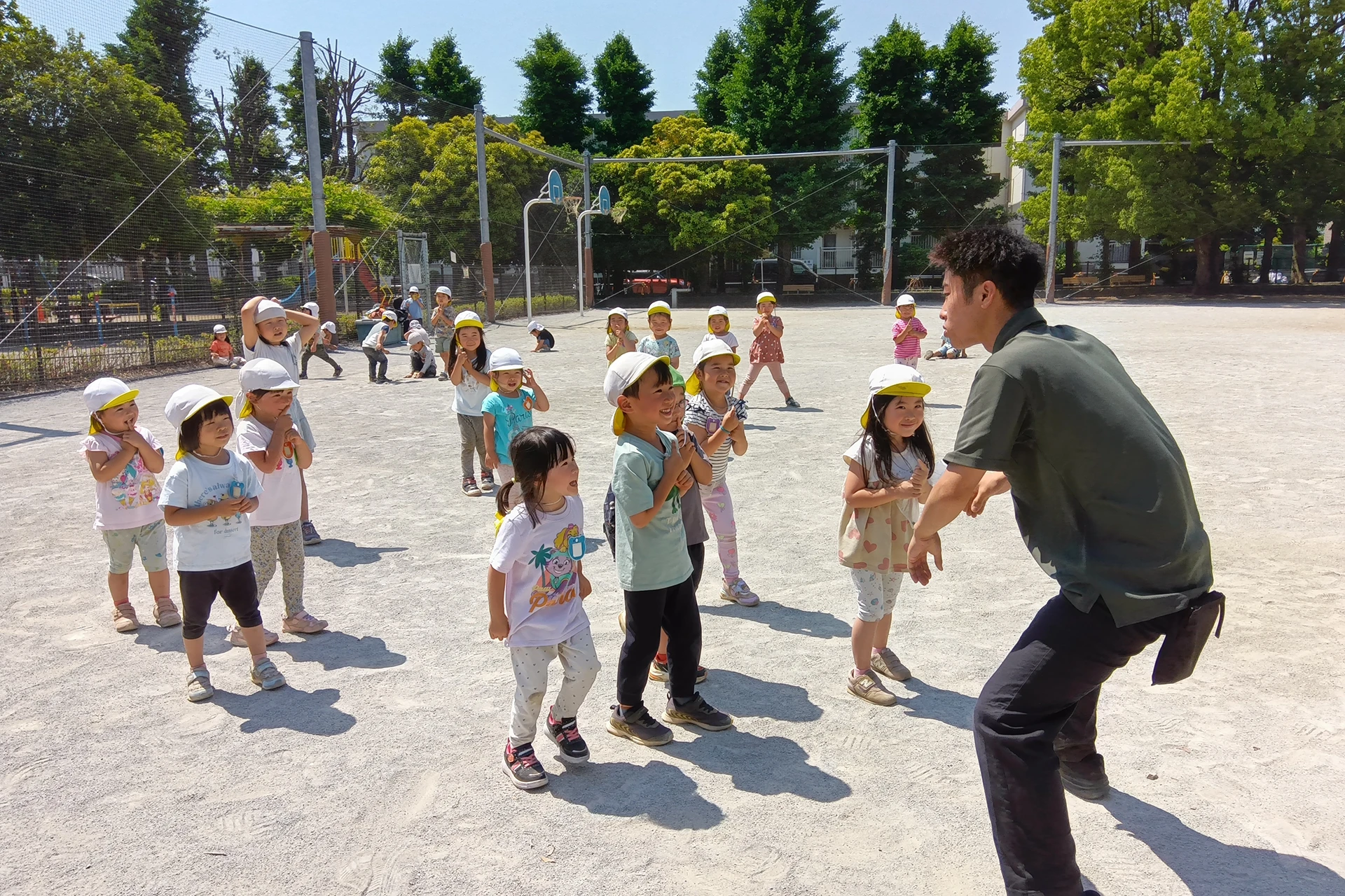 三鷹どろんこ保育園 活動写真